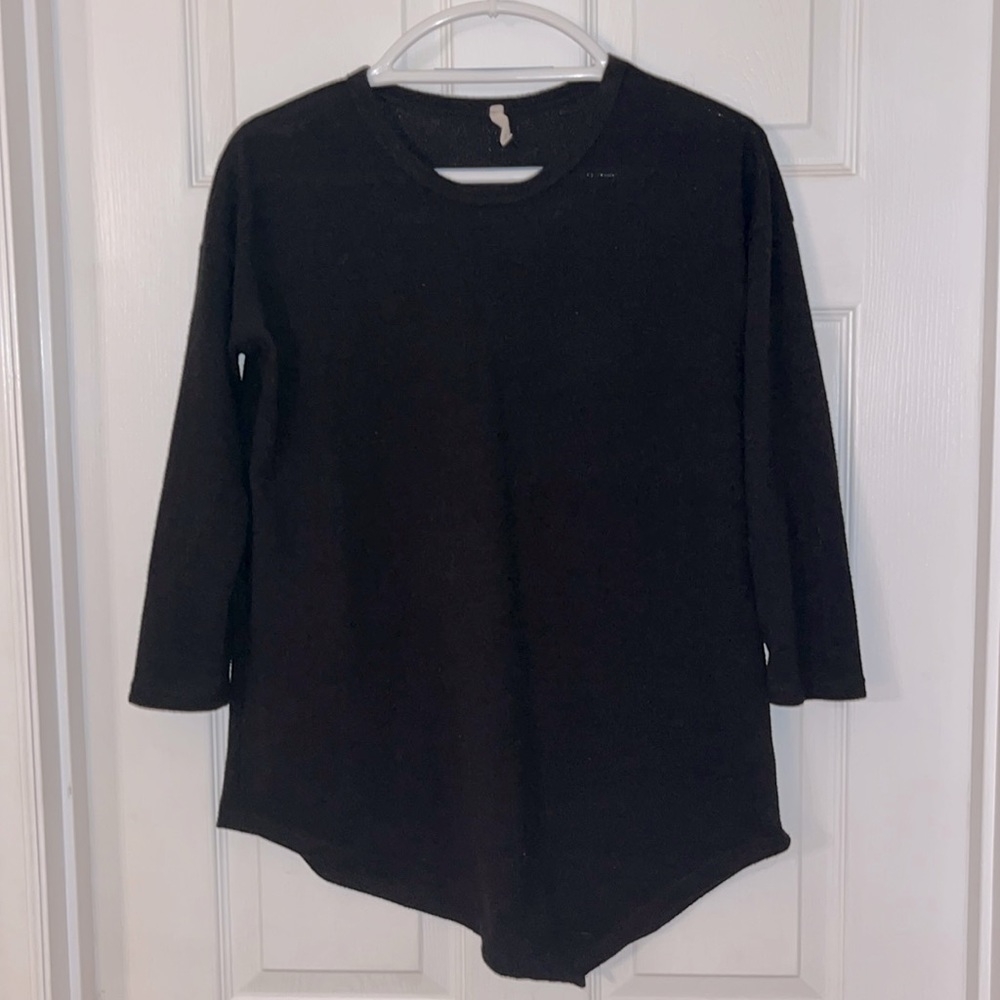 Girl’s Black Tunic Sweater, Large, Asymmetrical hemline